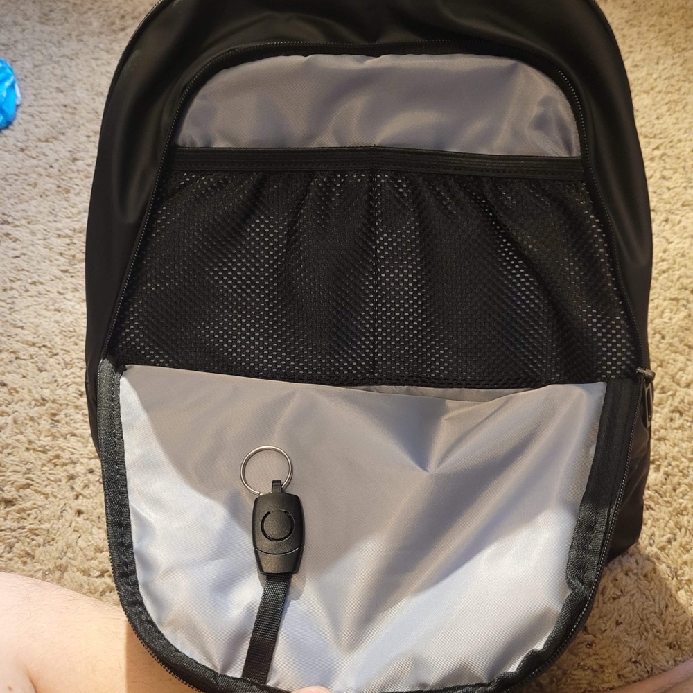 Mark Ryder Backpack - Picture 3 of 6